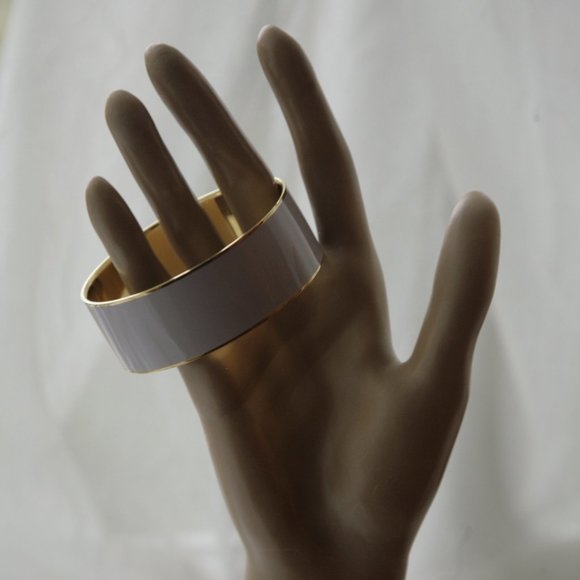J Crew Wide Cuff Bracelet Lilac Gold Jewelry - Picture 5 of 6
